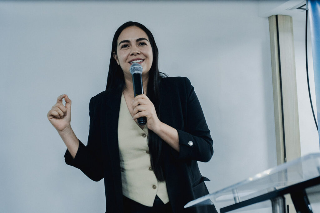 Salud mental, Promotores de salud y esperanza